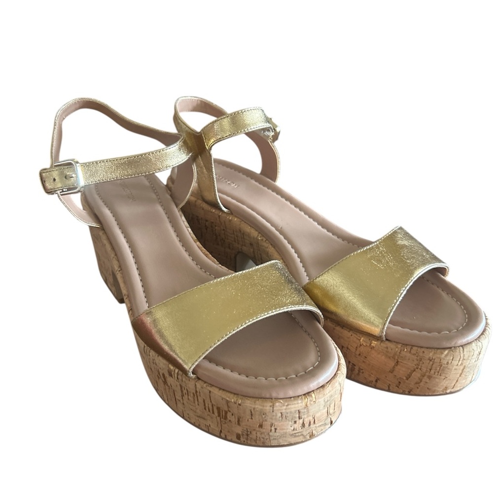 Nordstrom Gold Platform Sandals (New appears only to have been tried on)